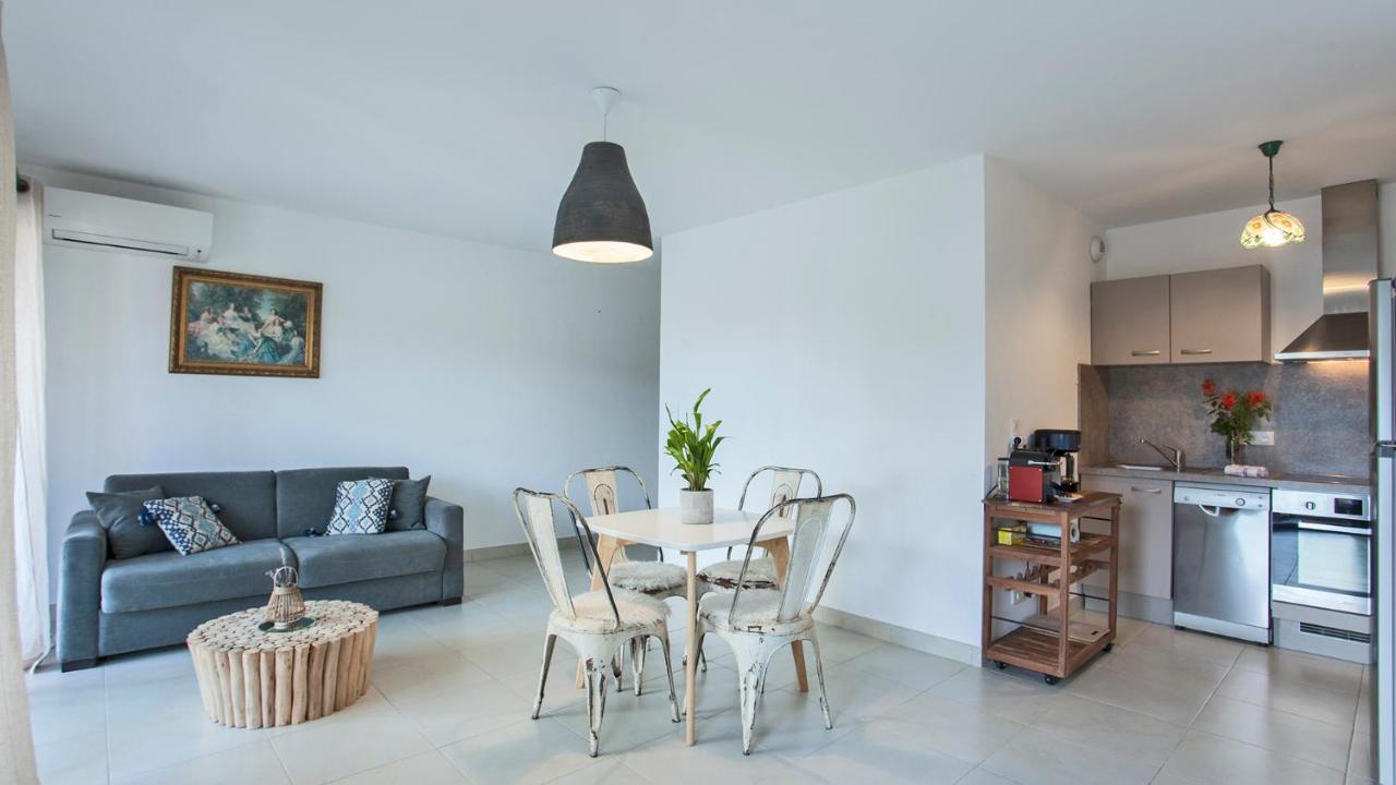 Appartement De Vacances "Fiora" A Calvi A 300M De La Plage Et Du Port Luaran gambar